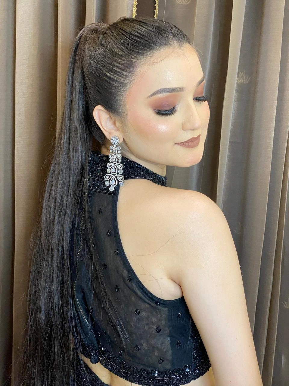 Soft luminous bridal makeup by Swati Makeover